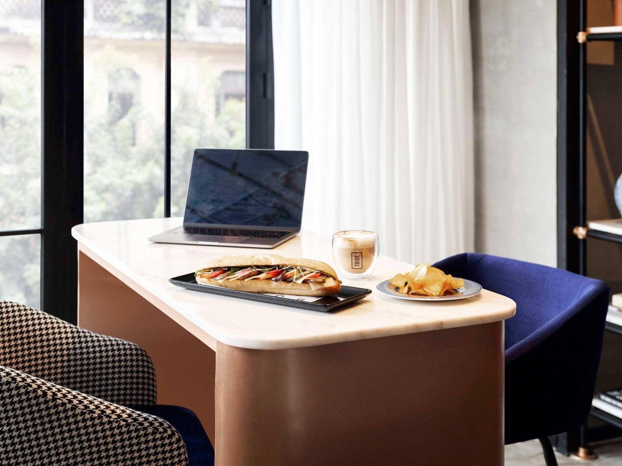 Tribe Phnom Penh Post Office酒店 外观 照片